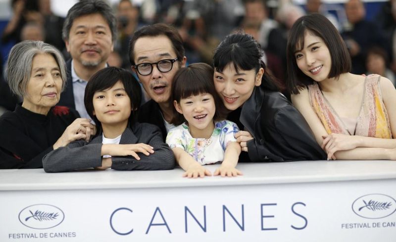 shoplifters cannes.JPG